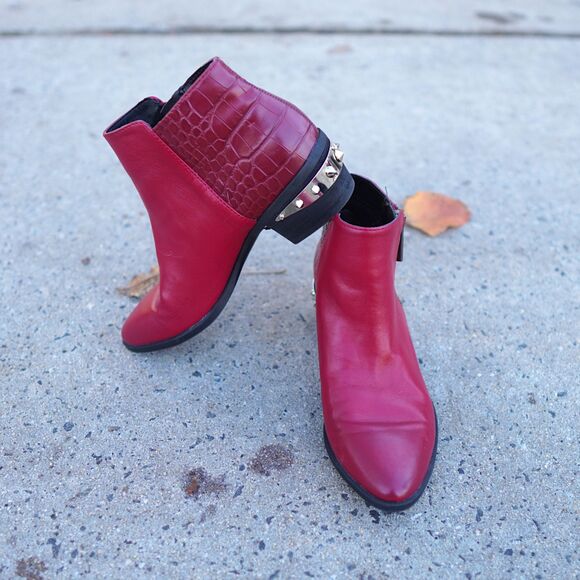Circus Sam Edelman Studded Red Ankle Bootie Women's 5 Croc Faux Leather - Picture 1 of 10